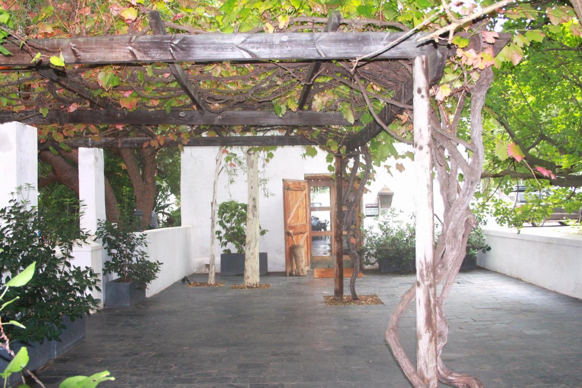 The Barn On 62 - Cottages Montagu Bagian luar foto